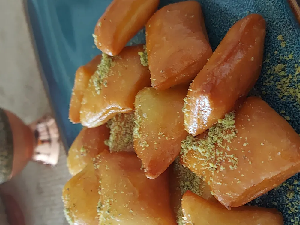 گوشفیل اصفهان ۱کیلوGosh-e Fil Traditional Persian Fried Pastry