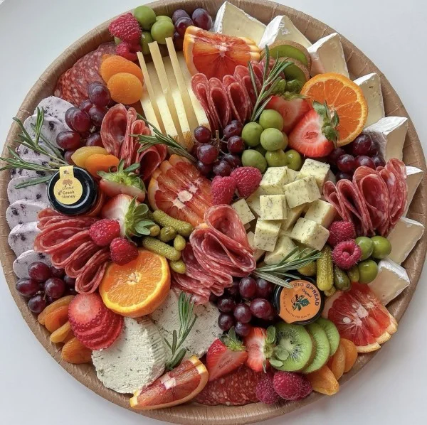 Premium Grazing Board